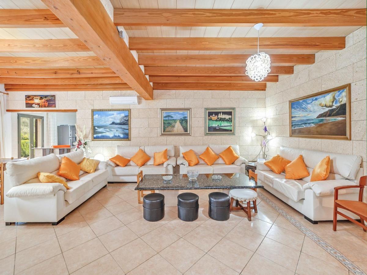 Villa El Bosque *